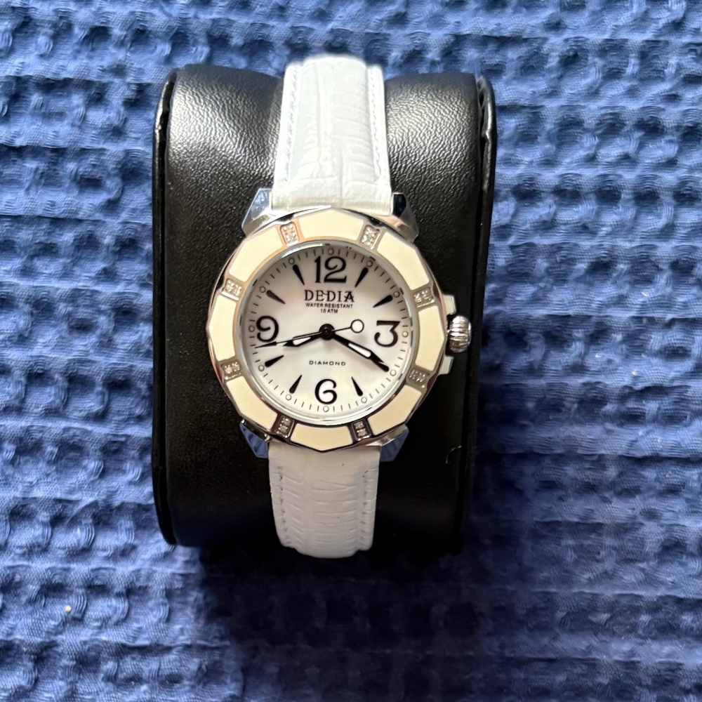 DEDIA Lily L Ladies' Diamond and Leather Watch, Brand New in Box - Picture 3 of 7